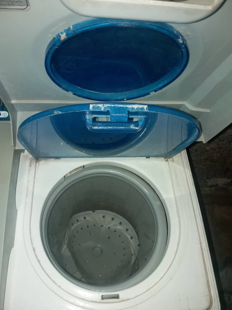 Singer Washing Machine 1