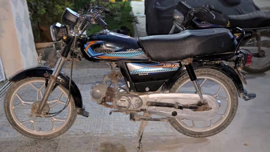 Unique UD 70 with alloy rims
