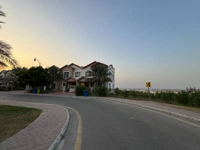 Near Murree Point & Commercial: 152 Sq Yd Semi-Corner Fully West Open Villa #721 Street-16 Precinct-11A! Full Heighted: Park, Mosque, Gallery, Commercial Areas Steps Away. Enjoy Premium Family Living or Invest Wisely!