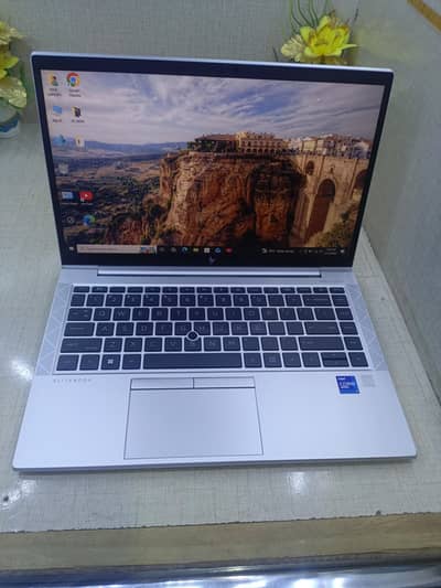 Hp Elite Book 840 G8, Core i7, 11th Generation, Ram 16 GB, Rom 256 GB