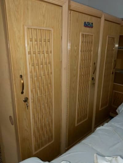 3 door almari and bartan wali show case divider