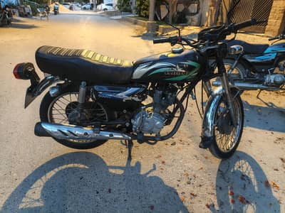 Unique 125