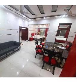 8 seater wooden dinning table and chair with glass top