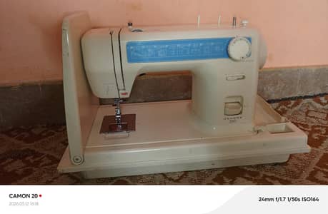 Seeing Silai Machine Japani Urgent sale