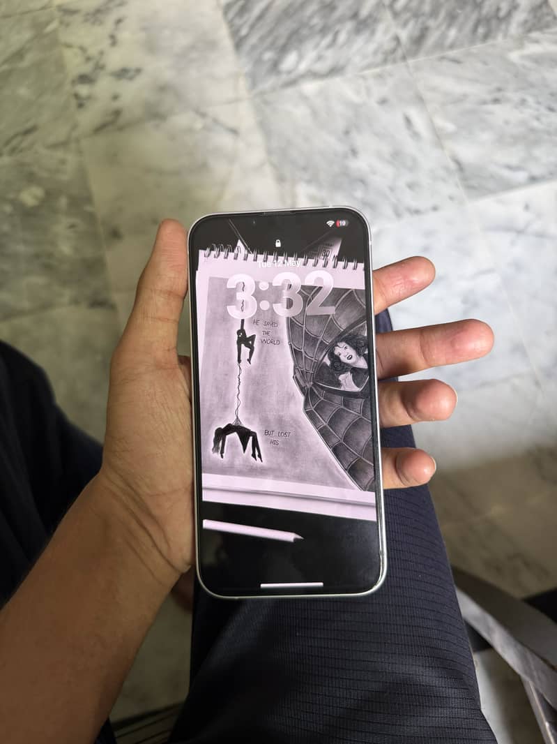 iPhone 14 plus 0