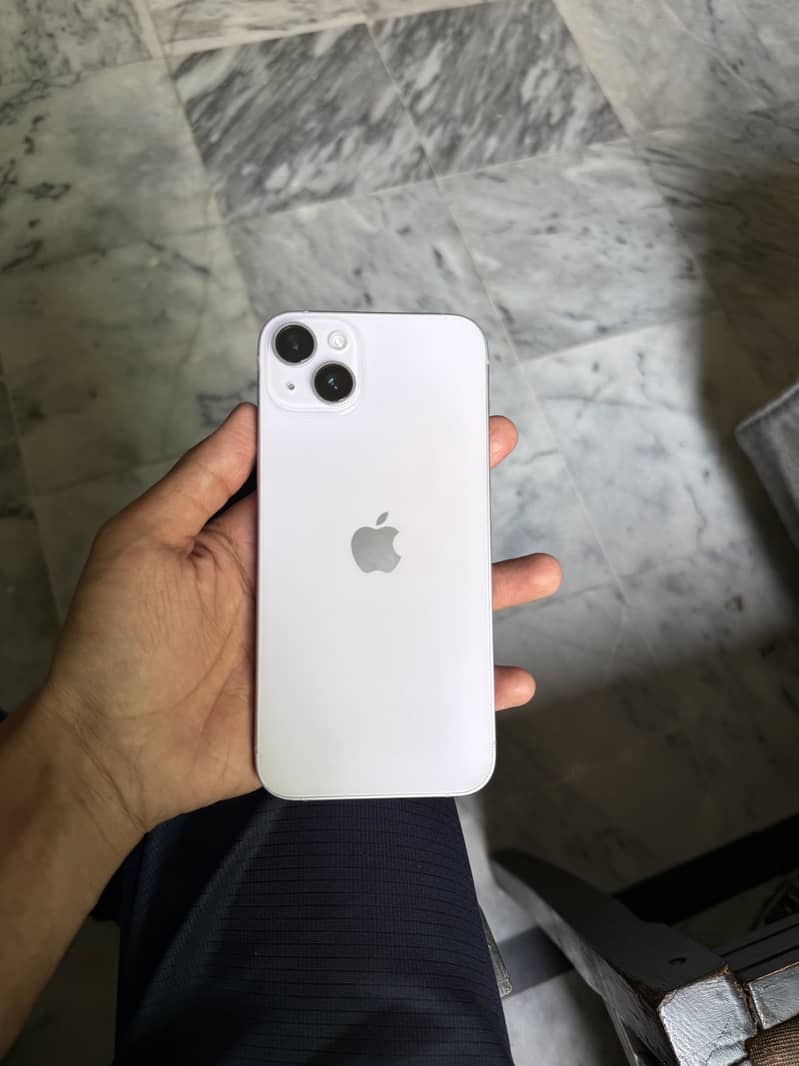 iPhone 14 plus 5