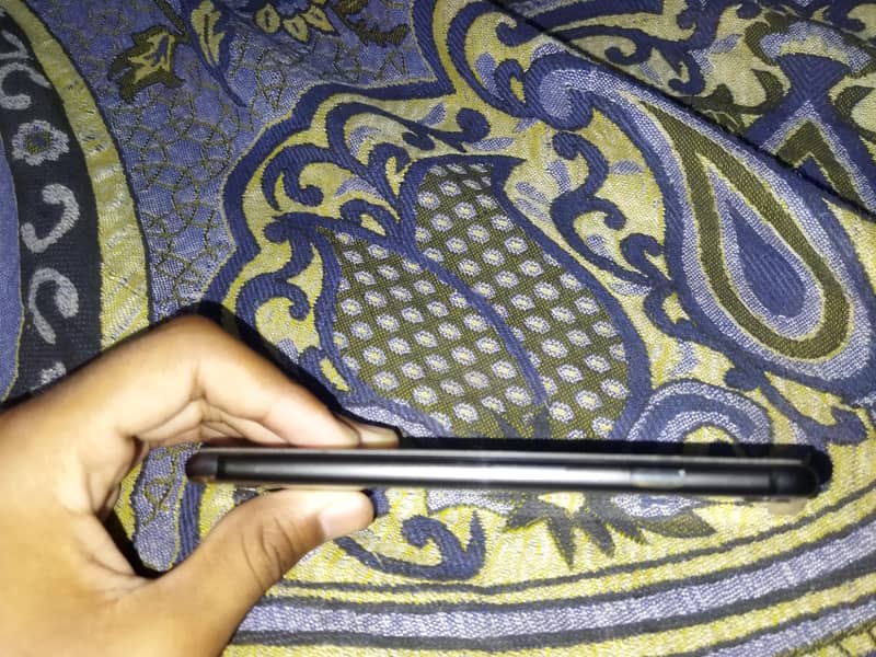 iphone 8 3
