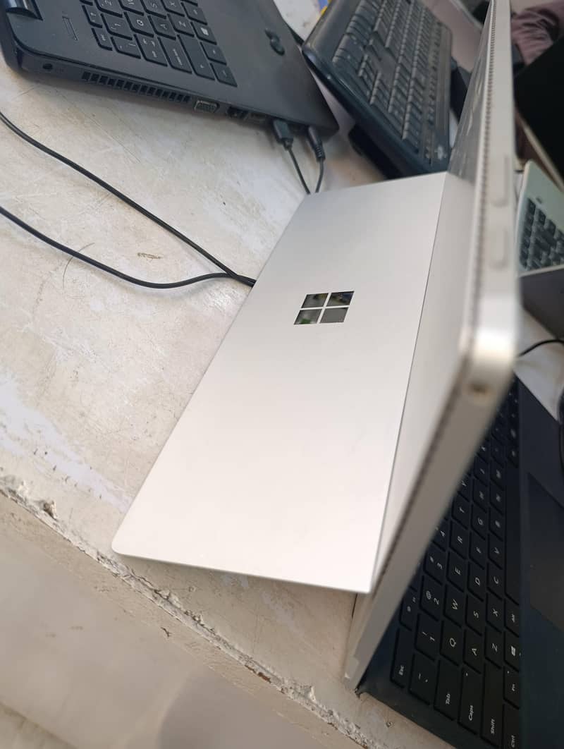 Microsoft Surface pro 4 3