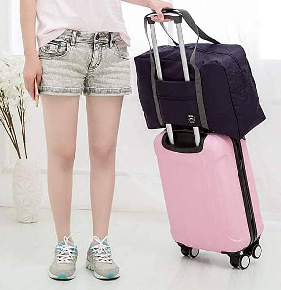 Foldable Travel Duffel Bag for Women and Men Waterproof Lightweight travel Luggage bag for Sports Gym and Vacation