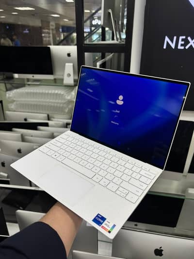 Dell XPS 9310 4K Core i7 11th Gen 16GB RAM 256GB SSD Ultrabook