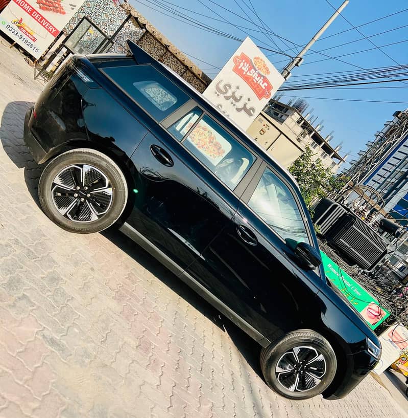premium compact crossover 4