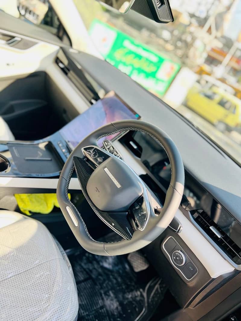 premium compact crossover 6