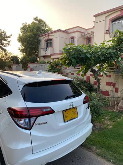 Honda vezel 2015