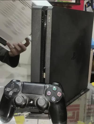 ps4 500 gb with games and subscription. .
