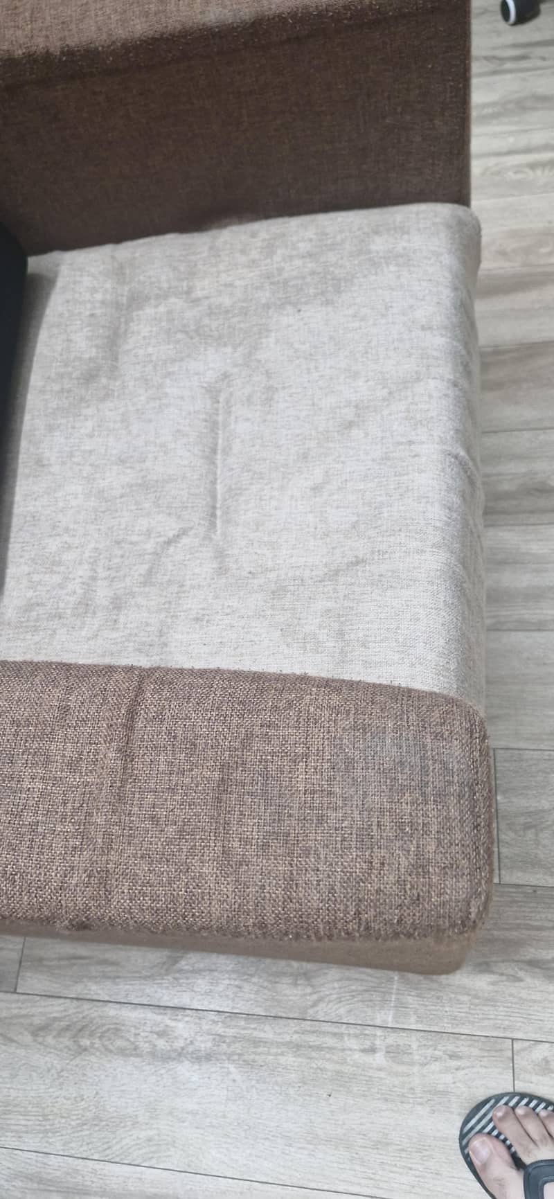 Single Sofa available 3
