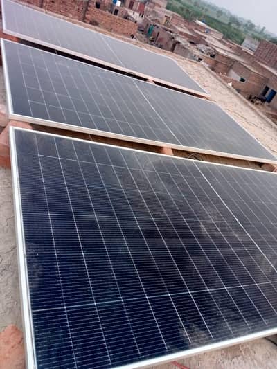 Solar Panels 585 W 3 Panels