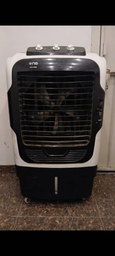 NasGas - Air cooler _ ice cubes. 19litre water tank.