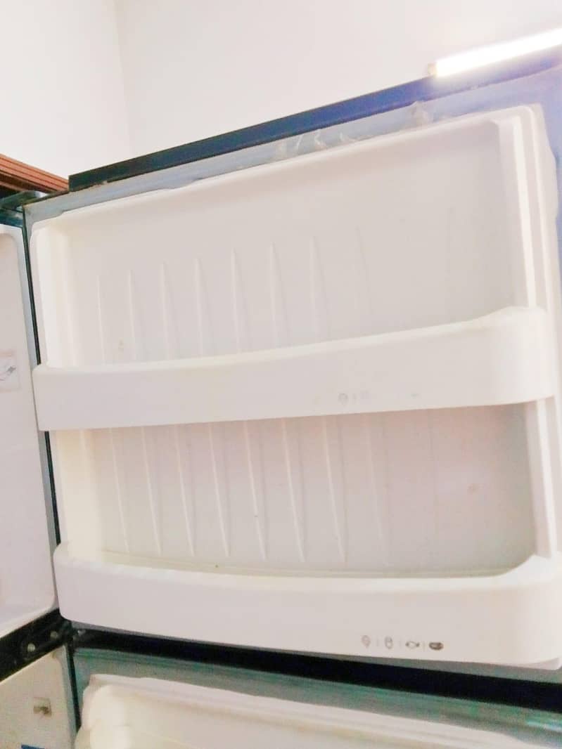 Orient refrigerator 3