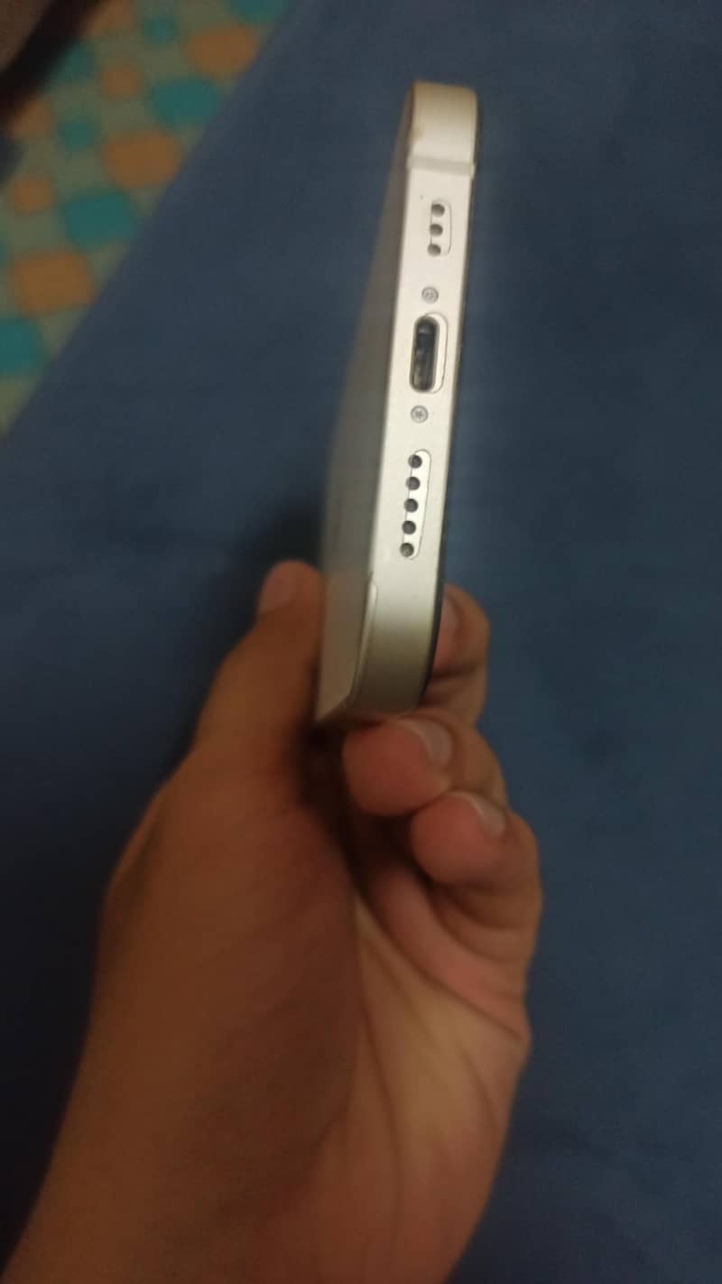 iphone 12 3