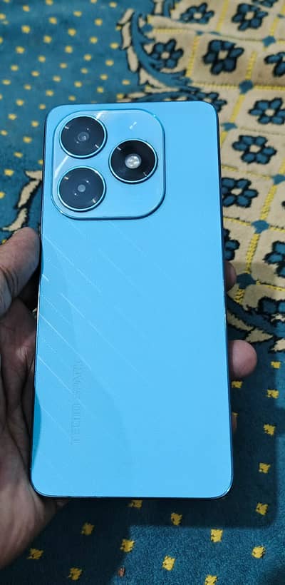 Tecno Spark 20