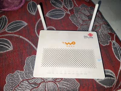 Huawei EchoLife HG8347R Fiber WiFi Router ONU