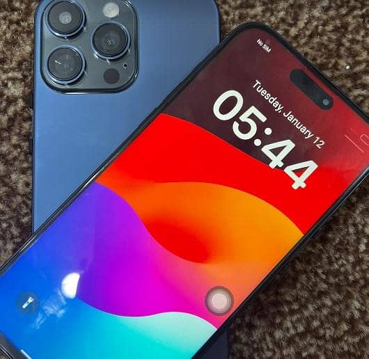 iphone 15 pro max 2