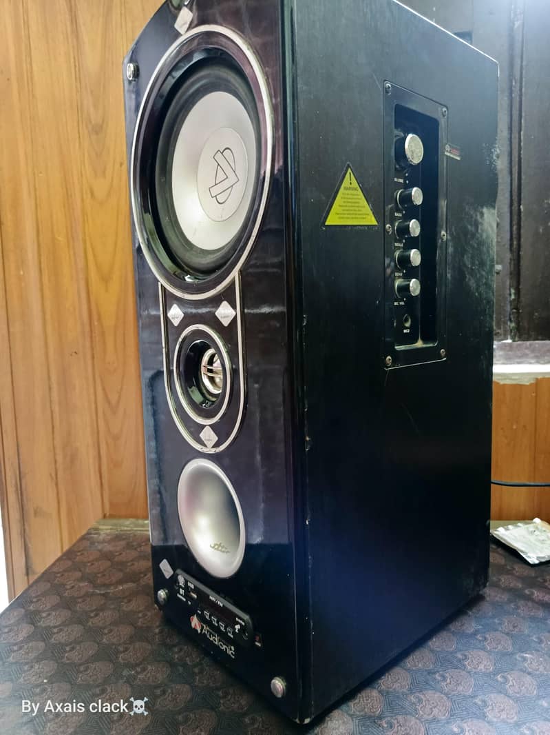 Audionic classic 5 plus 4