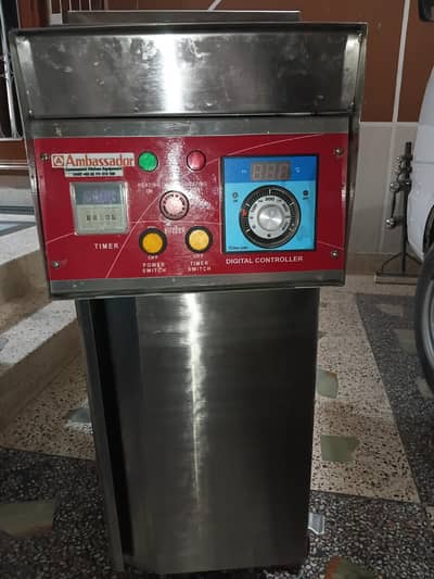 16 ltr fryer new condition
