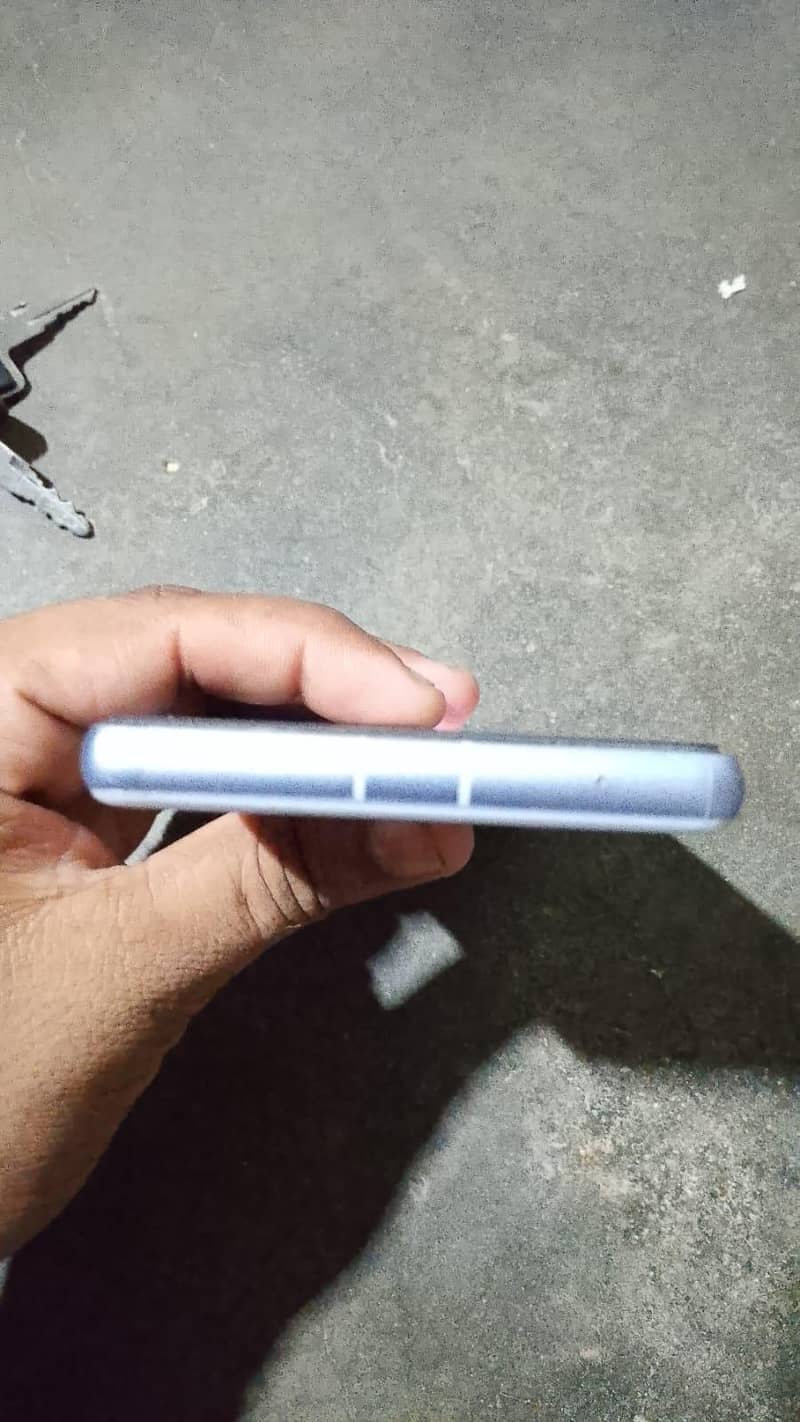 Pixel 7a 8/128 5