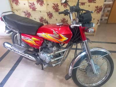 Honda 125 Bike Lush Condition for Sale