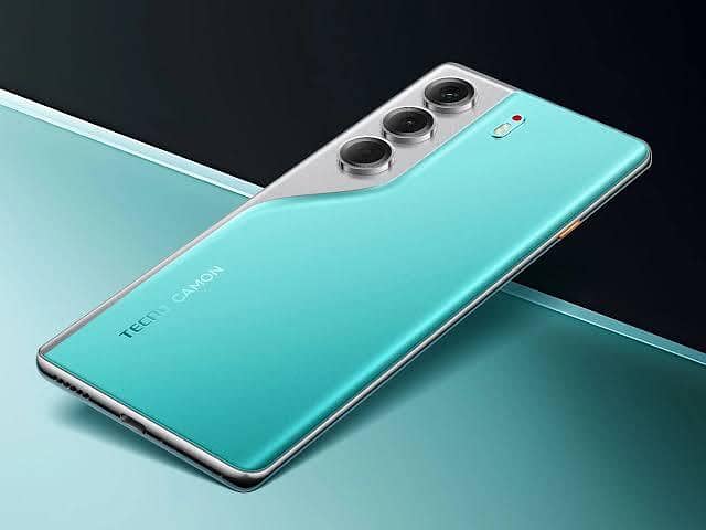 camon 40 pro 0