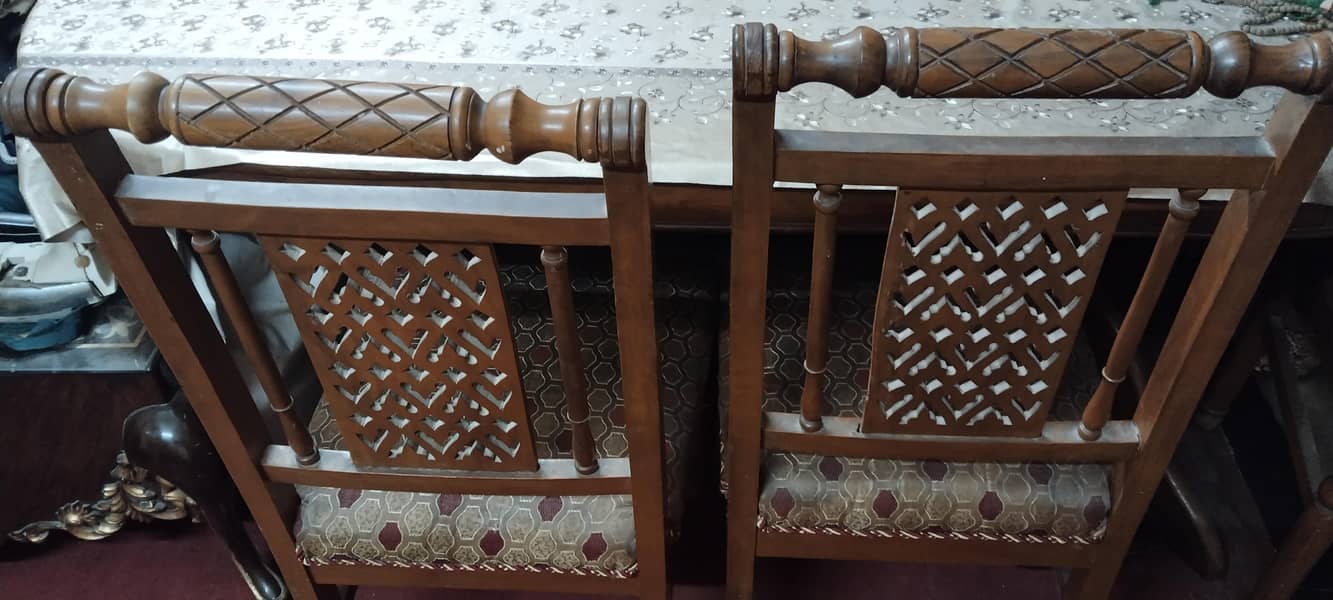 Dinning table 3