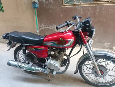 125 bike 2017