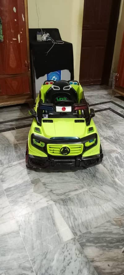charging electric car for kids