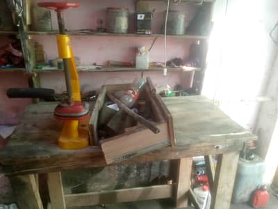 Air Compressor Punckter assocries