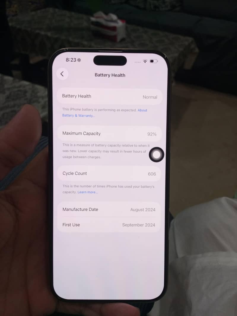 IPhone 16 Pro Max 4