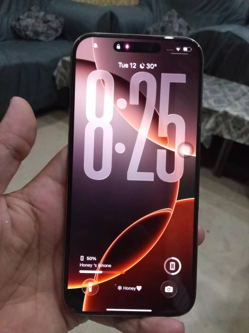 IPhone 16 Pro Max 5