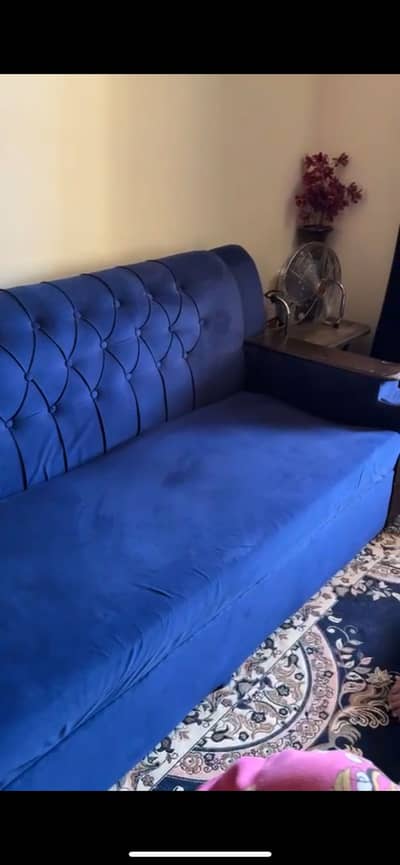 5 seater , Sofa set