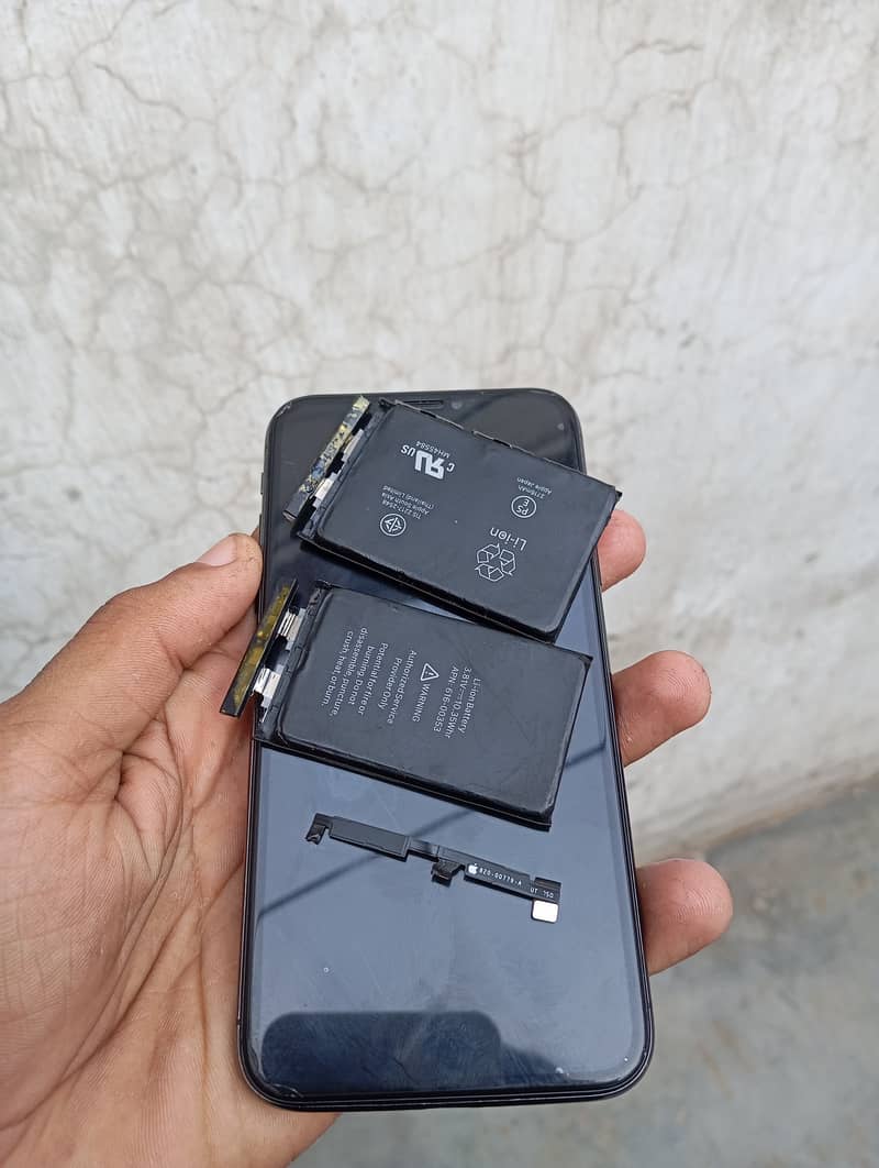 Apple iPhone X 6