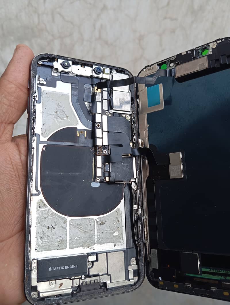 Apple iPhone X 9
