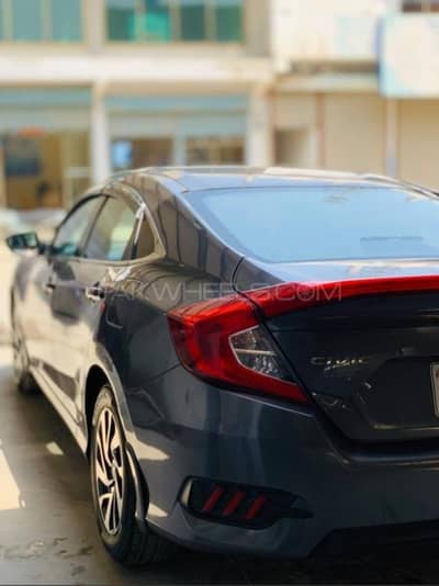 Honda Civic 2018 Red Meter . . . . . . . olx inspected, 8/10 rated