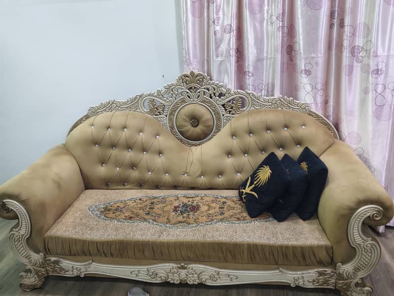 sofa set condition 10 /10 1
