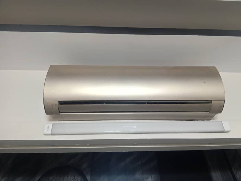 gree split ac 2 ton 3