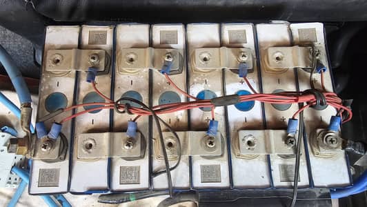 24 volt 8 eve cells  with jk smart bms