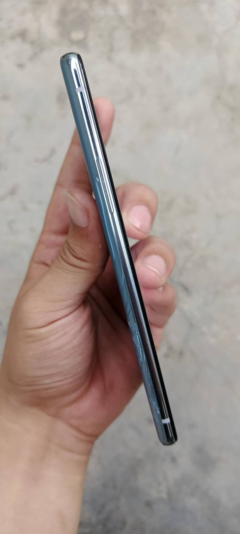 ONE PLUS 8T 4