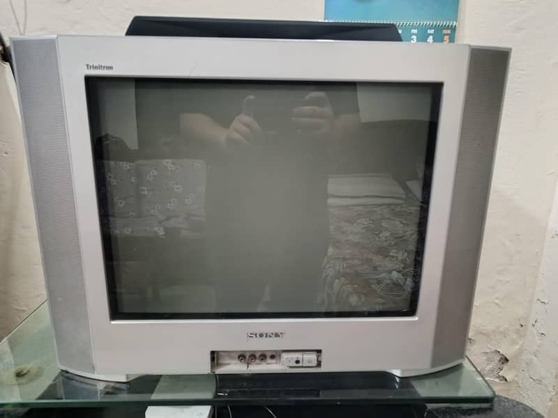 Sony Trinitron with Buffer 0