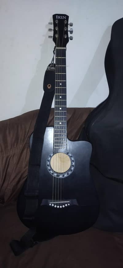 | IRIN COMPANY| Guitar in mat black color for sale