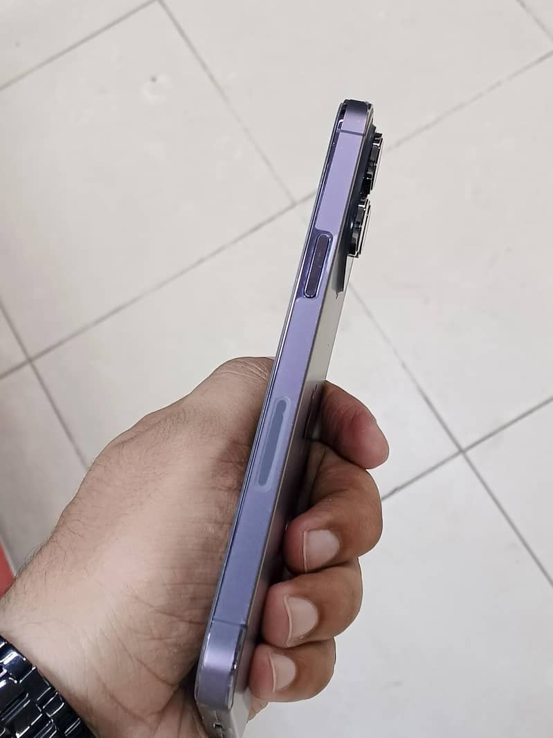 14 pro max 6