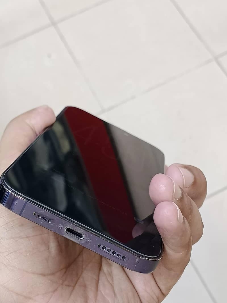 14 pro max 7