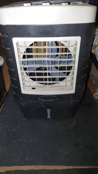 Good condition working good cooling very nice